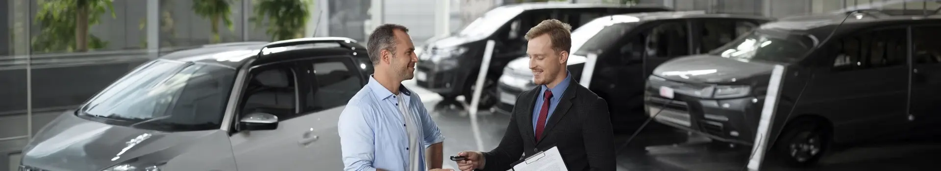 https://hillzcdn.ca/carsinmotionautosalesinc/01558540430074351-sell_or_trade.webp